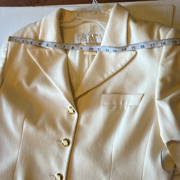 VTG-ESCADA Margaretha ley-12(44)-cream-angora wool blend, lined, blazer/jacket. - Picture 10 of 16